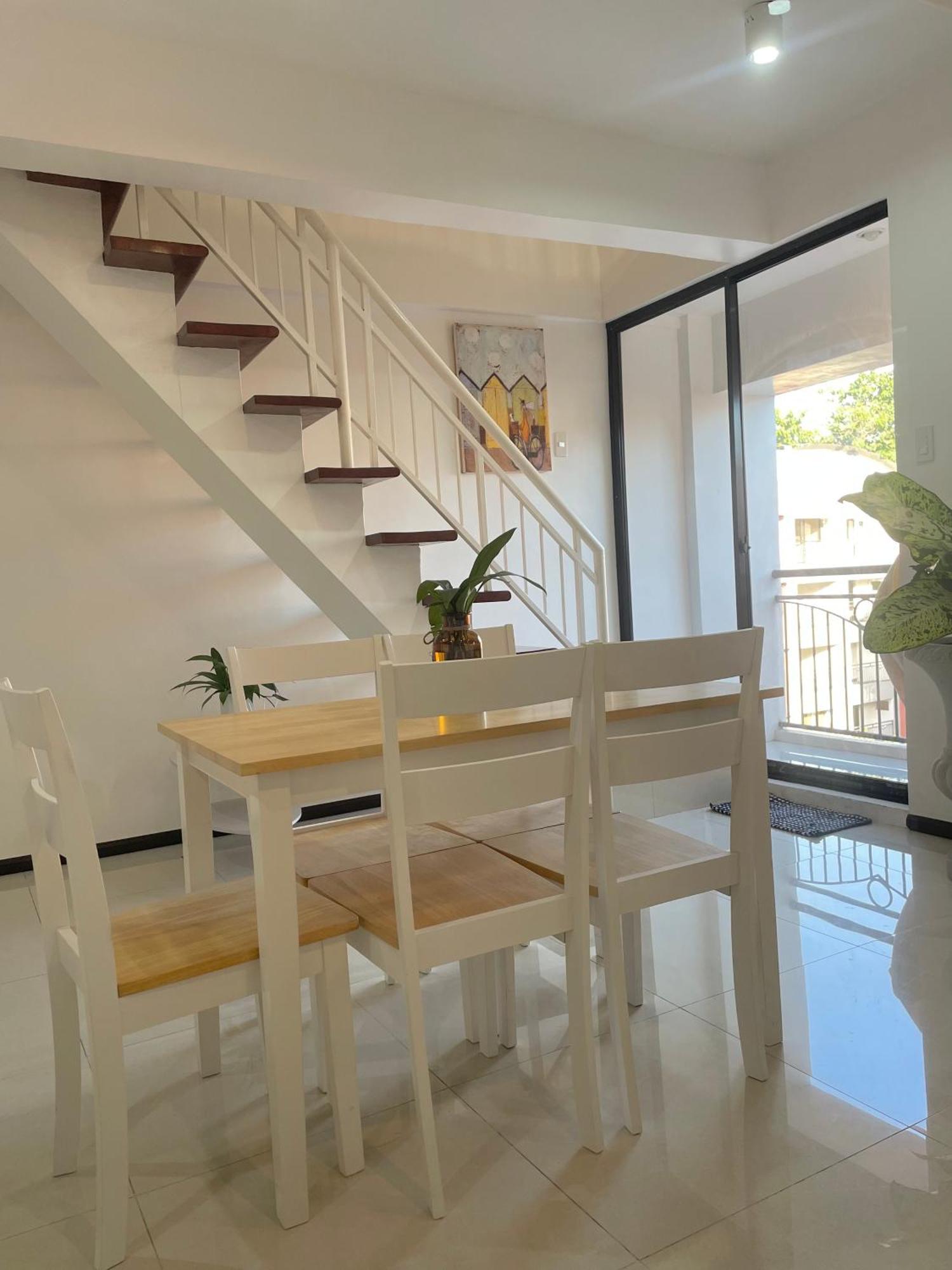מקטאן The Penthouse Suite מראה חיצוני תמונה