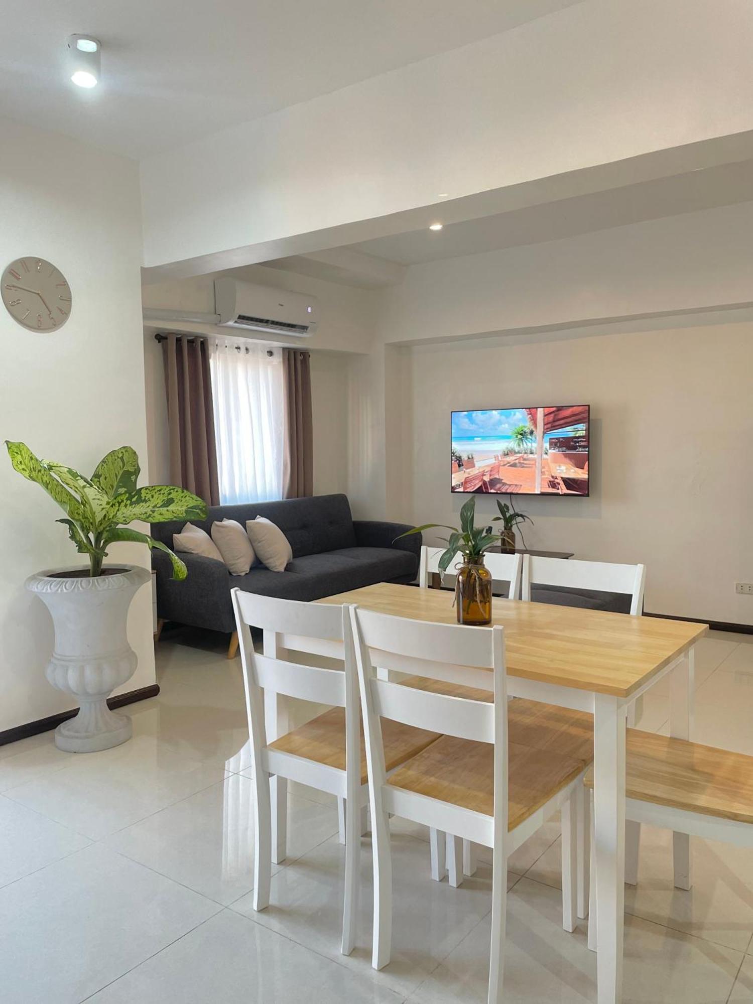 מקטאן The Penthouse Suite מראה חיצוני תמונה